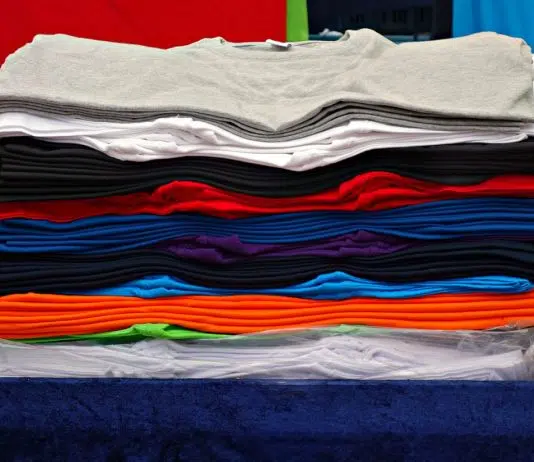 Pourquoi choisir un tee-shirt en voile de bateau recyclée ?