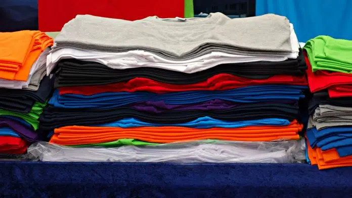 Pourquoi choisir un tee-shirt en voile de bateau recyclée ?