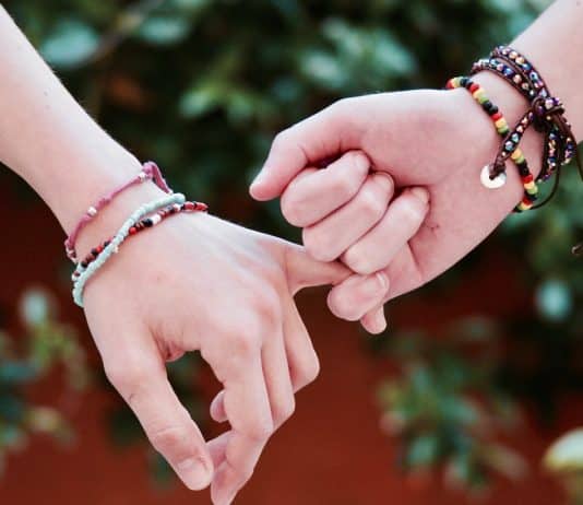 Quels sont les bijoux tendances pour lesquels vous pourriez opter ?